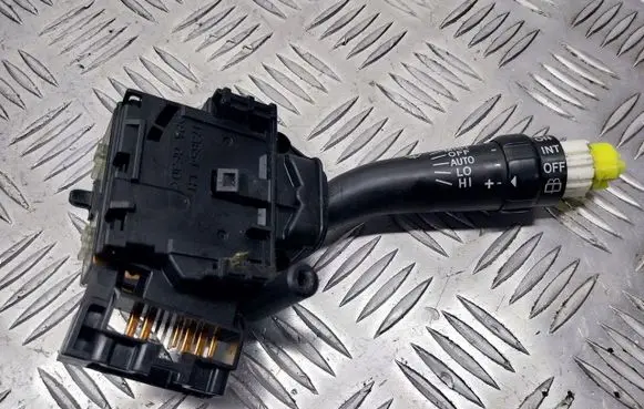 Toyota Corolla Verso AR10 Wiper switch 173654
