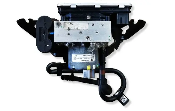 Jeep Grand Cherokee WL Air suspension compressor/pump 68462119AH P68458339AB