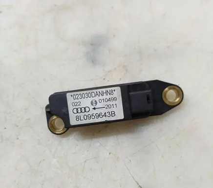 Audi A3 S3 8L Airbag deployment crash/impact sensor 8L0959643B 023030DANHN8 010499