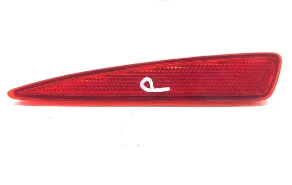 Toyota Auris E180 Rear bumper light 