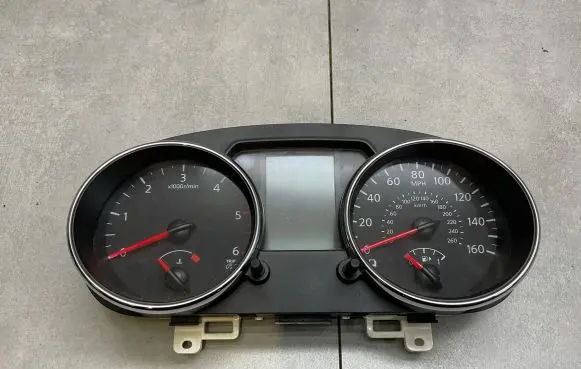 Nissan Qashqai+2 Speedometer (instrument cluster) 24810BR42A