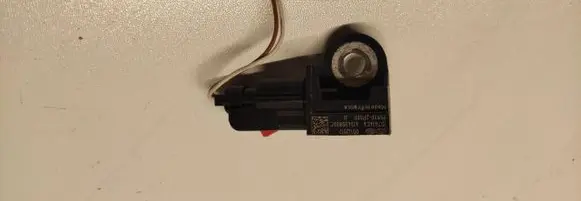 KIA Sorento Airbag deployment crash/impact sensor 95930-2P000