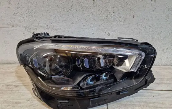 Mercedes-Benz E W213 Headlight/headlamp A2139068409