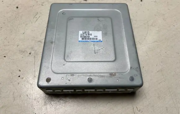 Mazda 6 Engine control unit/module L81318881D E6T50674H