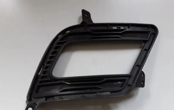 KIA Ceed Front fog light trim/grill 865641H500