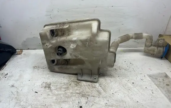 Volkswagen Golf Plus Windshield washer fluid reservoir/tank 1K0955453Q