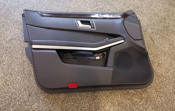 Mercedes-Benz E W212 Front door card panel trim