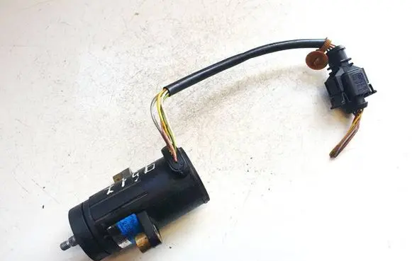 Audi A4 S4 B5 8D Accelerator throttle pedal 0205001031 028907475c