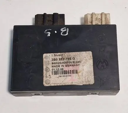 Volkswagen PASSAT B5 Comfort/convenience module 3B0959798 3B0959798g 011200