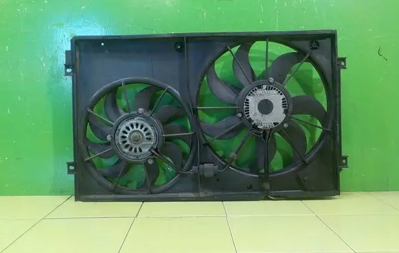 Volkswagen Golf Plus Fan set 1K0121207BB