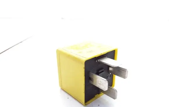 Ford Mondeo MK I Other relay 93BG14N089BA V23136B1X3