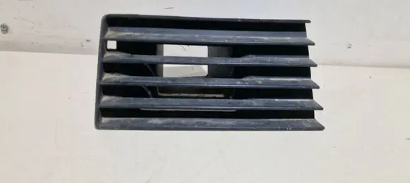 BMW 7 E32 Front bumper lower grill 51111974441