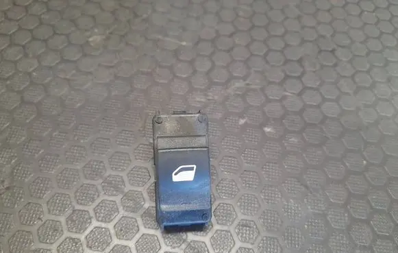 Peugeot 5008 Electric window control switch 96662297XT