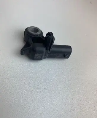 Maserati Levante Airbag deployment crash/impact sensor 51943477