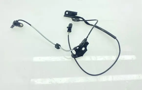 Toyota Prius+ (ZVW40) ABS brake wheel speed sensor 8954312080