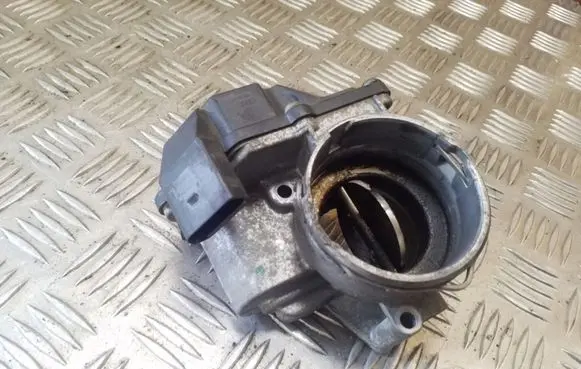 Volkswagen Golf V Throttle valve 03G128063A A2C53249824