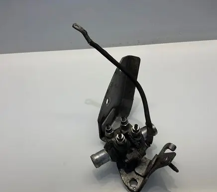 Mercedes-Benz B W246 W242 Electric engine pre-heating system (optional) A6071500054 6071500054
