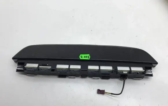 BMW 5 G30 G31 Third/center stoplight 7360527 024568902
