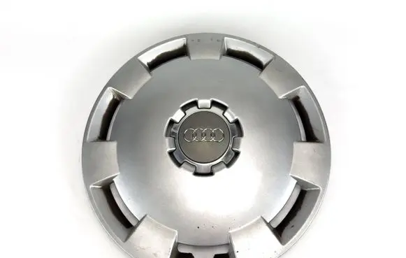 Audi A3 S3 8P R16 wheel hub/cap/trim 8P0601147A