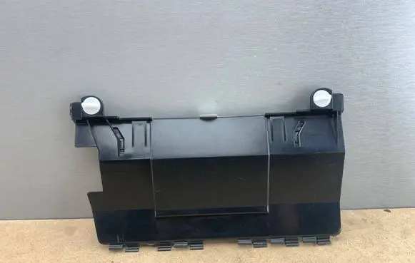 BMW 5 E39 Fuse box cover 8186913 51168186913