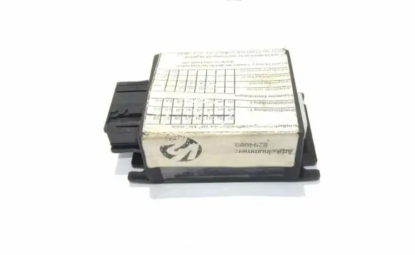 Opel Vivaro Other relay 8294060