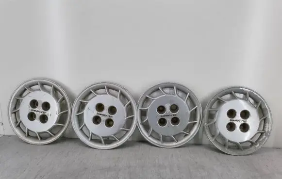 FSO Polonez R13 wheel hub/cap/trim 60067960