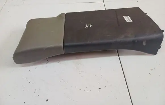 Renault Espace - Grand espace IV (B) pillar trim (top) 8200305252