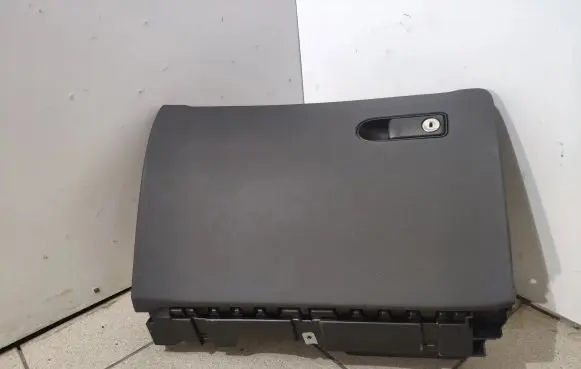 Mercedes-Benz GLC C253 Glove box A2536800191