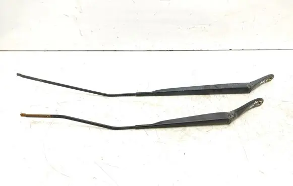 Renault Laguna III Windshield/front glass wiper blade 80017257 80017267