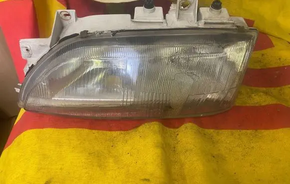 Ford Escort Headlight/headlamp 93AG13006AA 03797748 COSWORTH