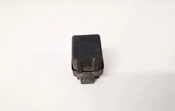 Nissan Almera N16 Other relay 252309F900 4RA940010-65
