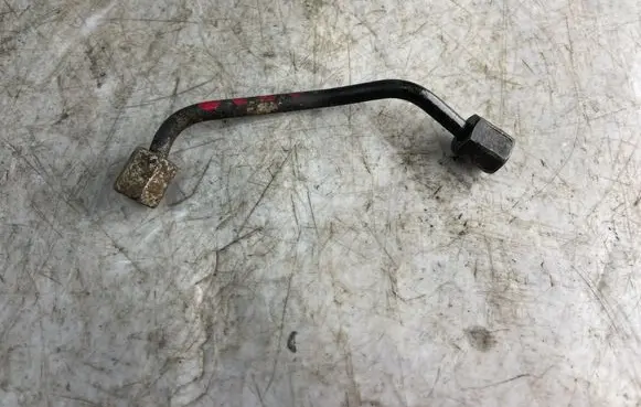 Mercedes-Benz Vito Viano W639 Fuel injector supply line/pipe 