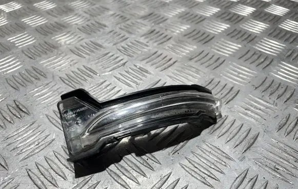 Ford Focus Mirror indicator light JX7B-13B381-BA