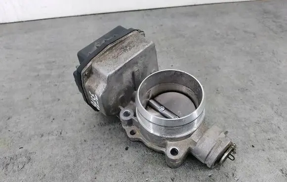 Peugeot 407 Throttle body valve 