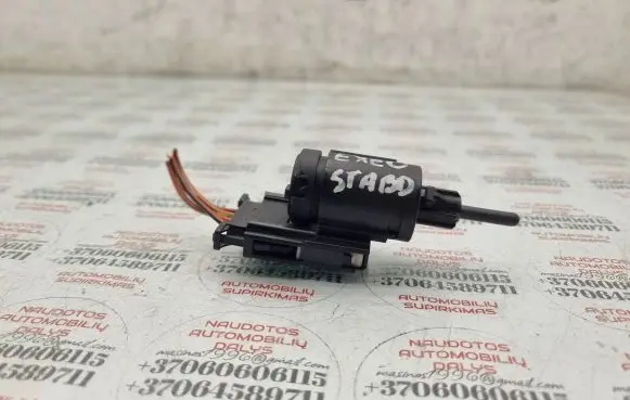 Seat Exeo (3R) Brake pedal sensor switch 3B0945511C