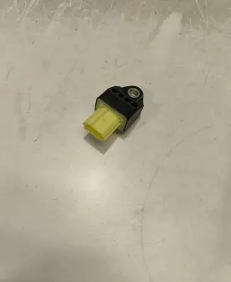 Subaru Forester SH Airbag deployment crash/impact sensor 98235SC000 77263NCG3