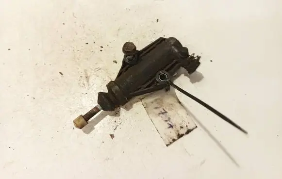 Clutch master cylinder
