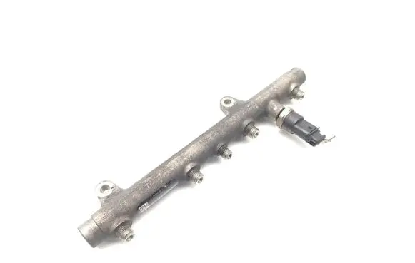 Renault Scenic RX Fuel main line pipe 7700111013 0445214015