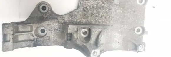 Volkswagen PASSAT B5.5 Engine mounting bracket r03g903143