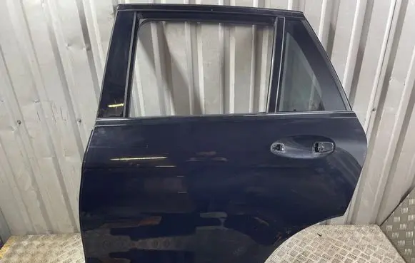 Mercedes-Benz GLC C253 Rear door 