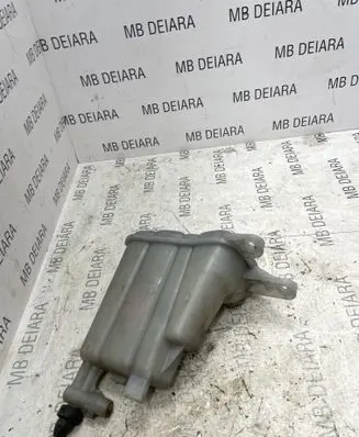 Porsche Macan (95B) Coolant expansion tank/reservoir 8K0121403Q