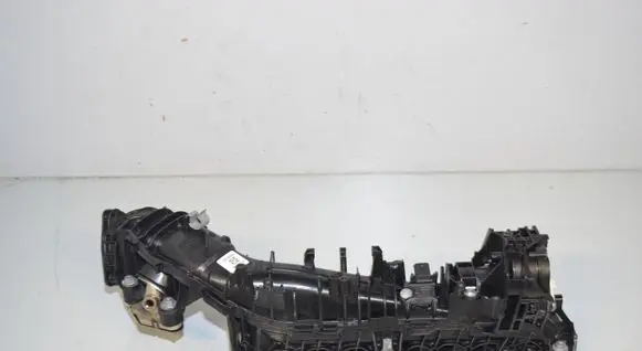 BMW X1 F48 F49 Intake manifold 8513653 11618513653