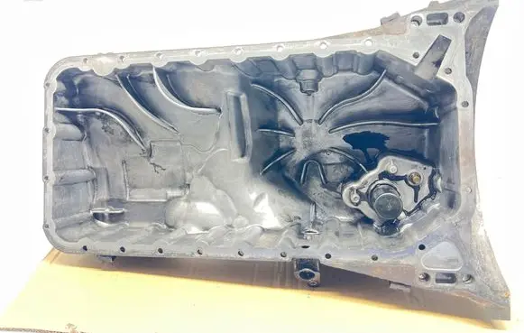 Mercedes-Benz C W204 Oil sump R6460142102