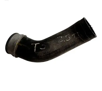 Volkswagen Multivan T5 Intercooler hose/pipe
