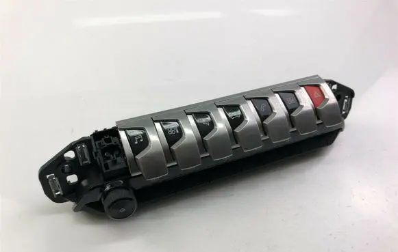 Peugeot 3008 II Climate control unit 98106119DX F1365