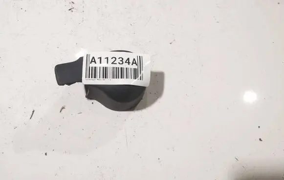 Volkswagen Cross Polo Rear wiper blade arm 5K6955435
