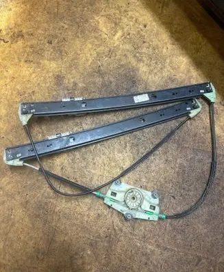 Audi Q7 4M Front window lifting mechanism without motor 4L0837461A 102186336205 18092009