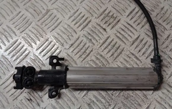 Ford Grand C-MAX Headlight washer spray nozzle 3091005292 308457