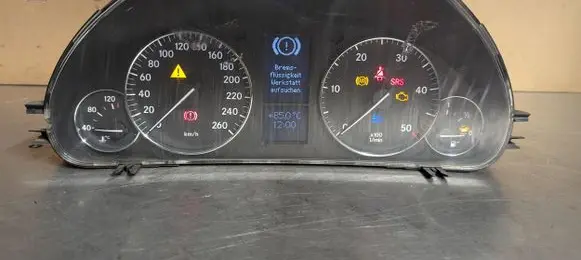 Mercedes-Benz C W203 Speedometer (instrument cluster) A2035401148 110080266