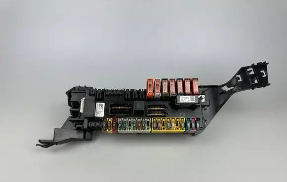 Mercedes-Benz GLE (W166 - C292) Fuse module A1665402350 A1665460043 52936143